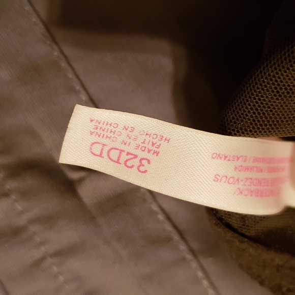 Pink bra - Picture 4 of 4